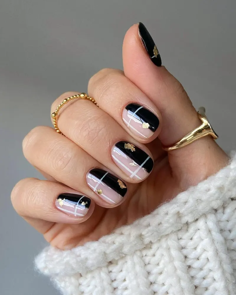 black winter nails