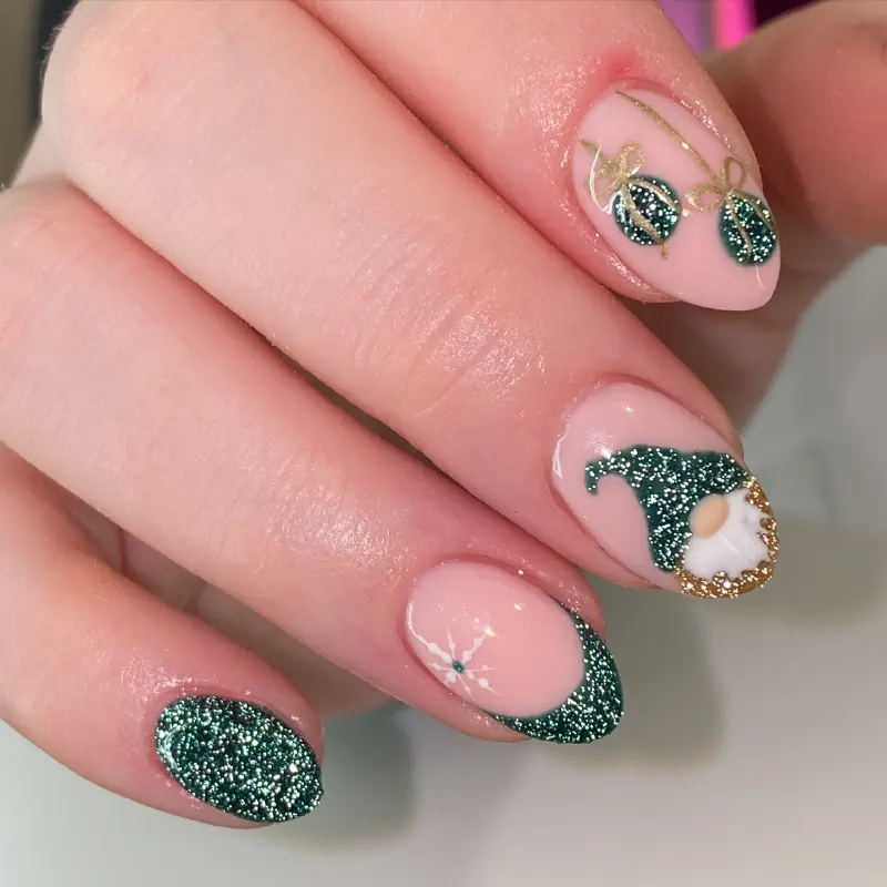 cute christmas nails