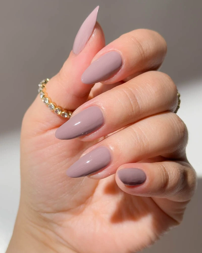 Neutral Nails