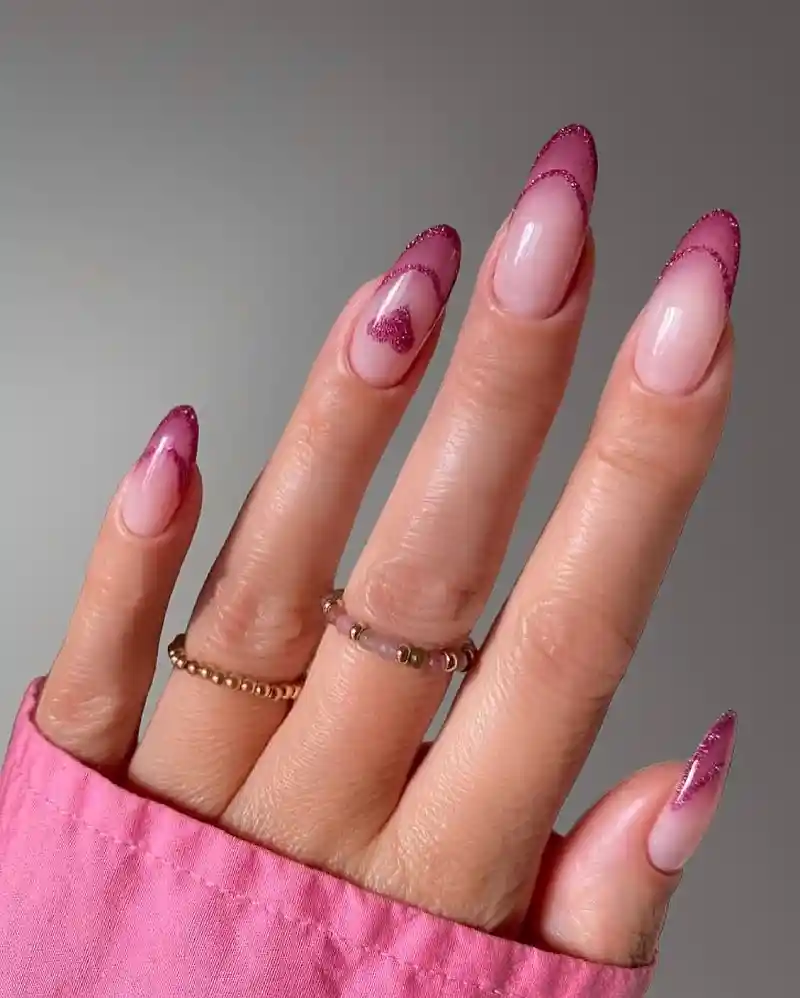 Fall in Love with These Gorgeous Pink Valentine’s Day Nail Designs