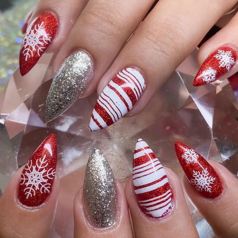 Red and White Christmas Nail Designs