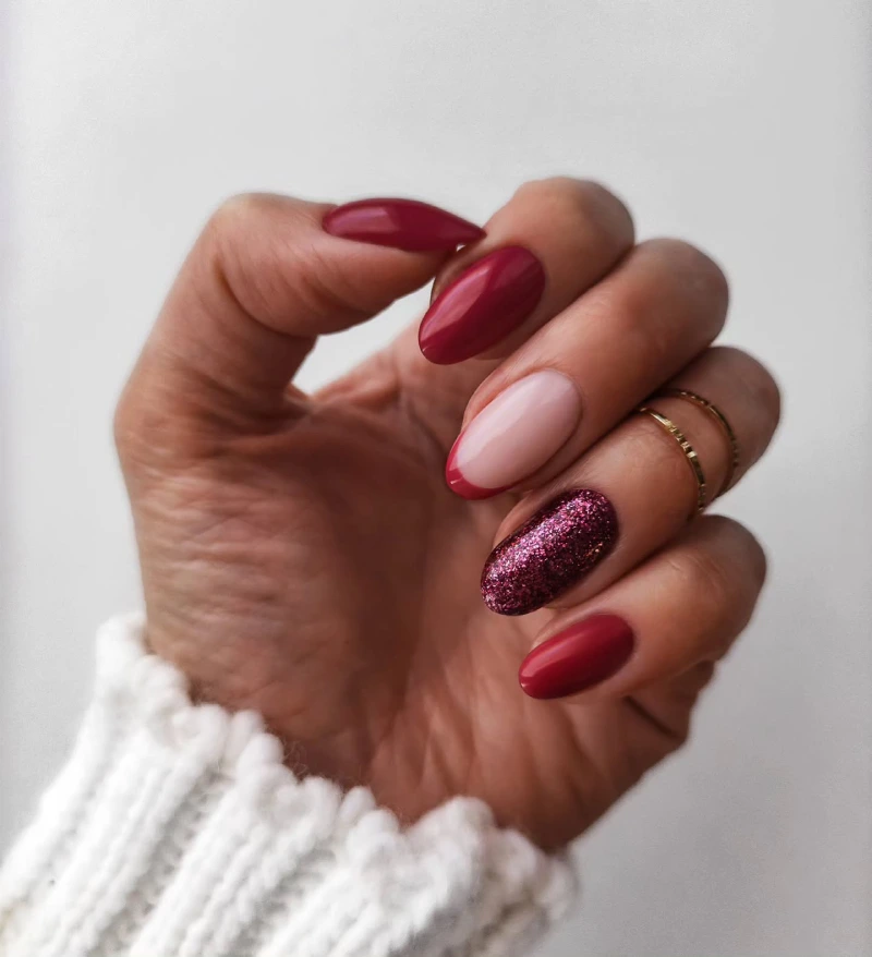 Red Nails