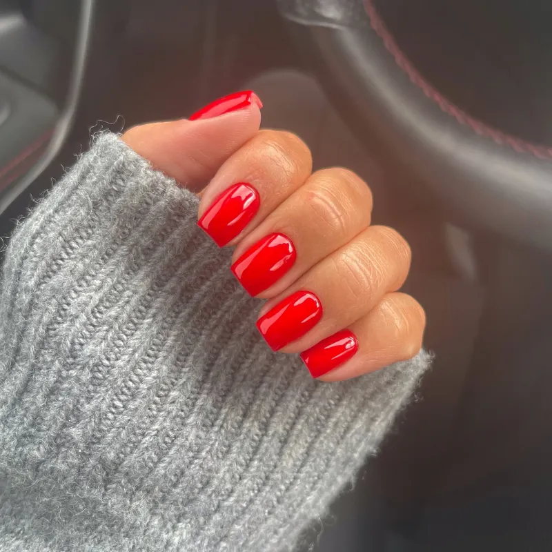 Red Nails