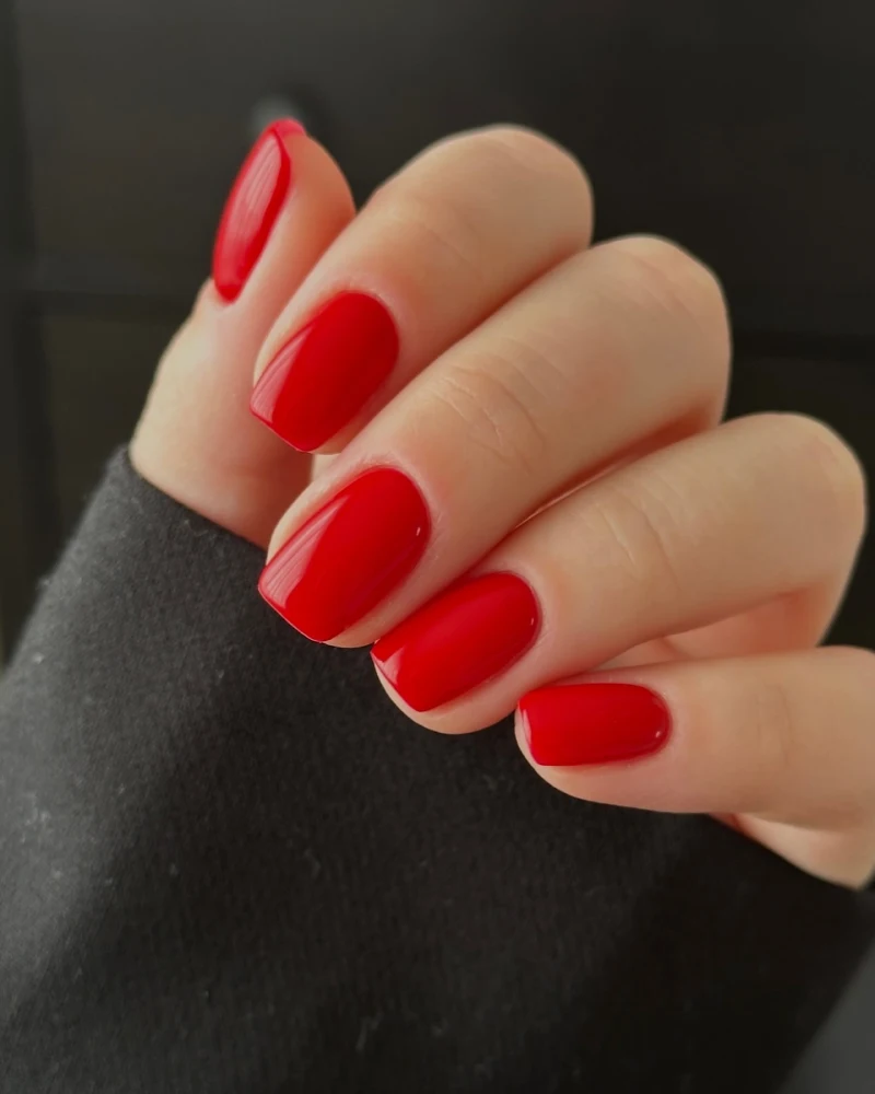 Red Nails