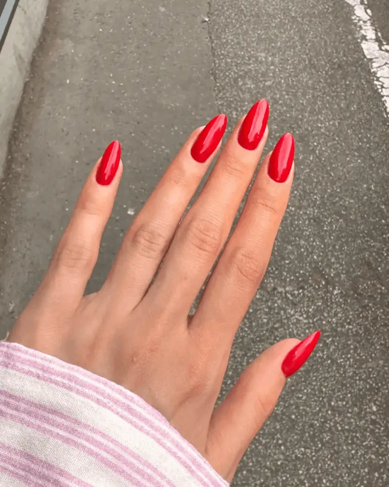 Red Nails