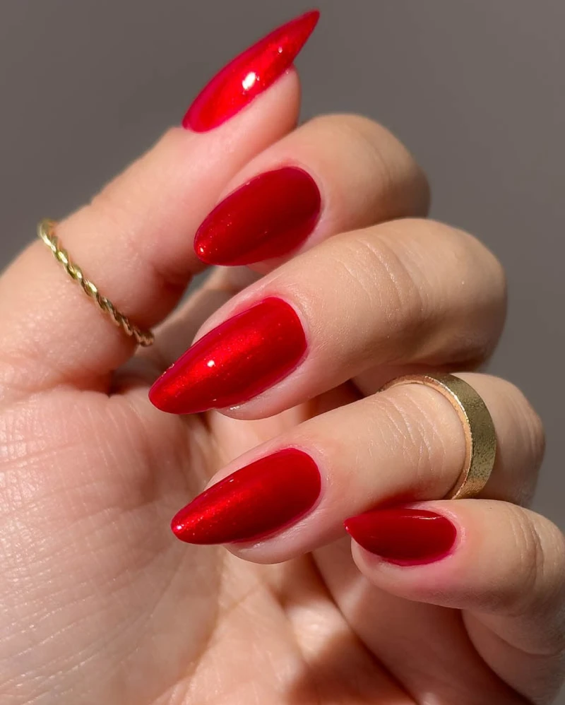 Red Nails