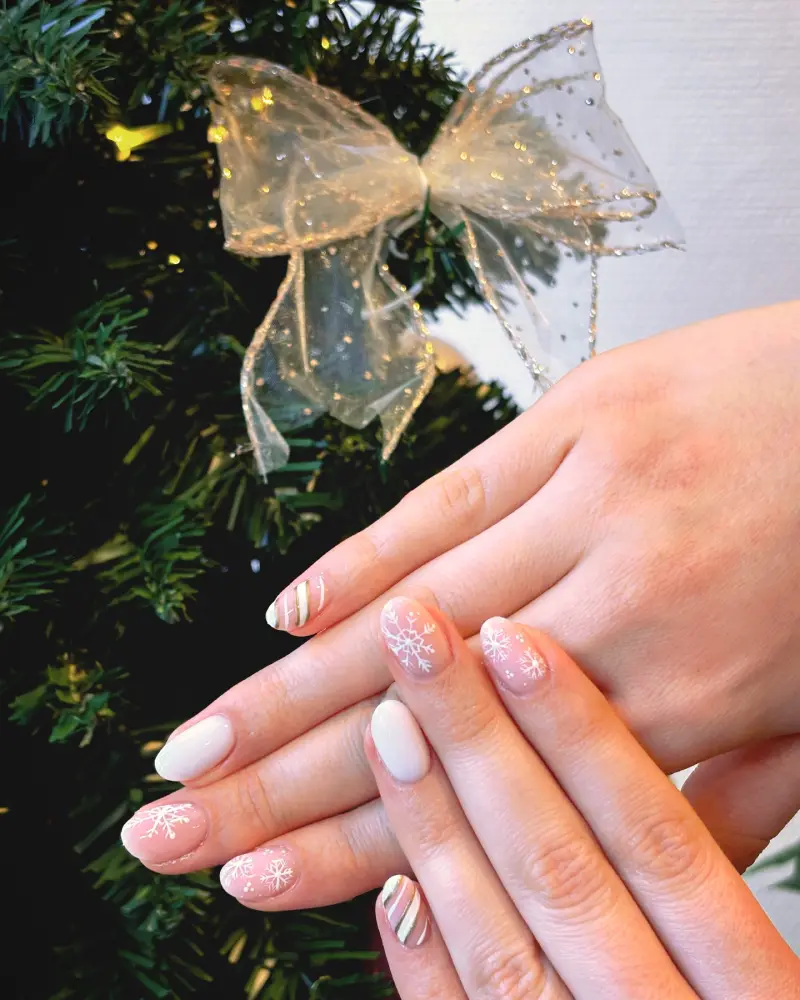 Snow Nail Ideas