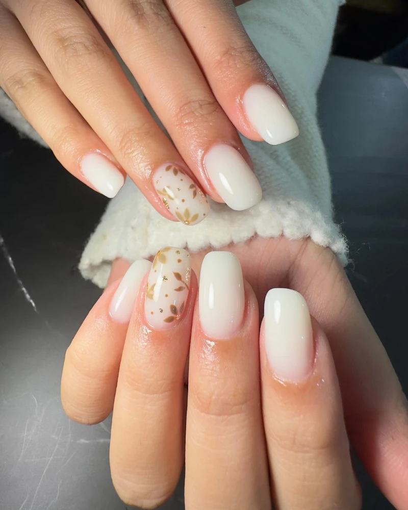 White Nails